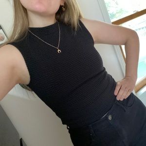 H&M Black Zig-Zag Textured Tank Top - Size Small